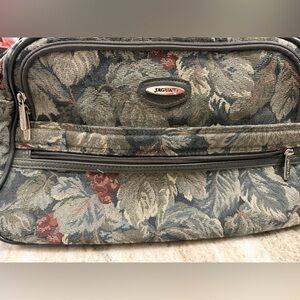 Jaguar Floral Tapestry Travel Weekender Bag in Multicolor (Blue/Gray)